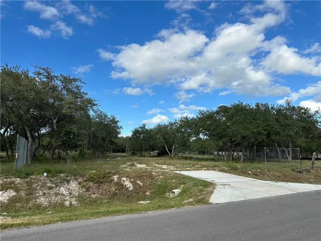$119,000 | 1709 Lone Star Road, Rockport, TX 78382