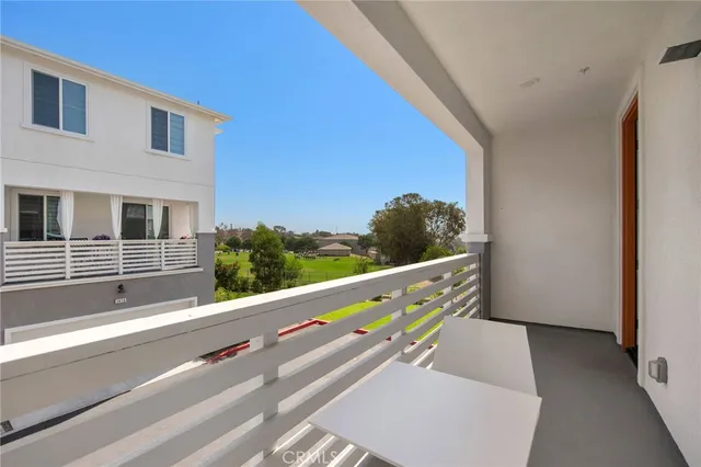 a view of a back yard of the house