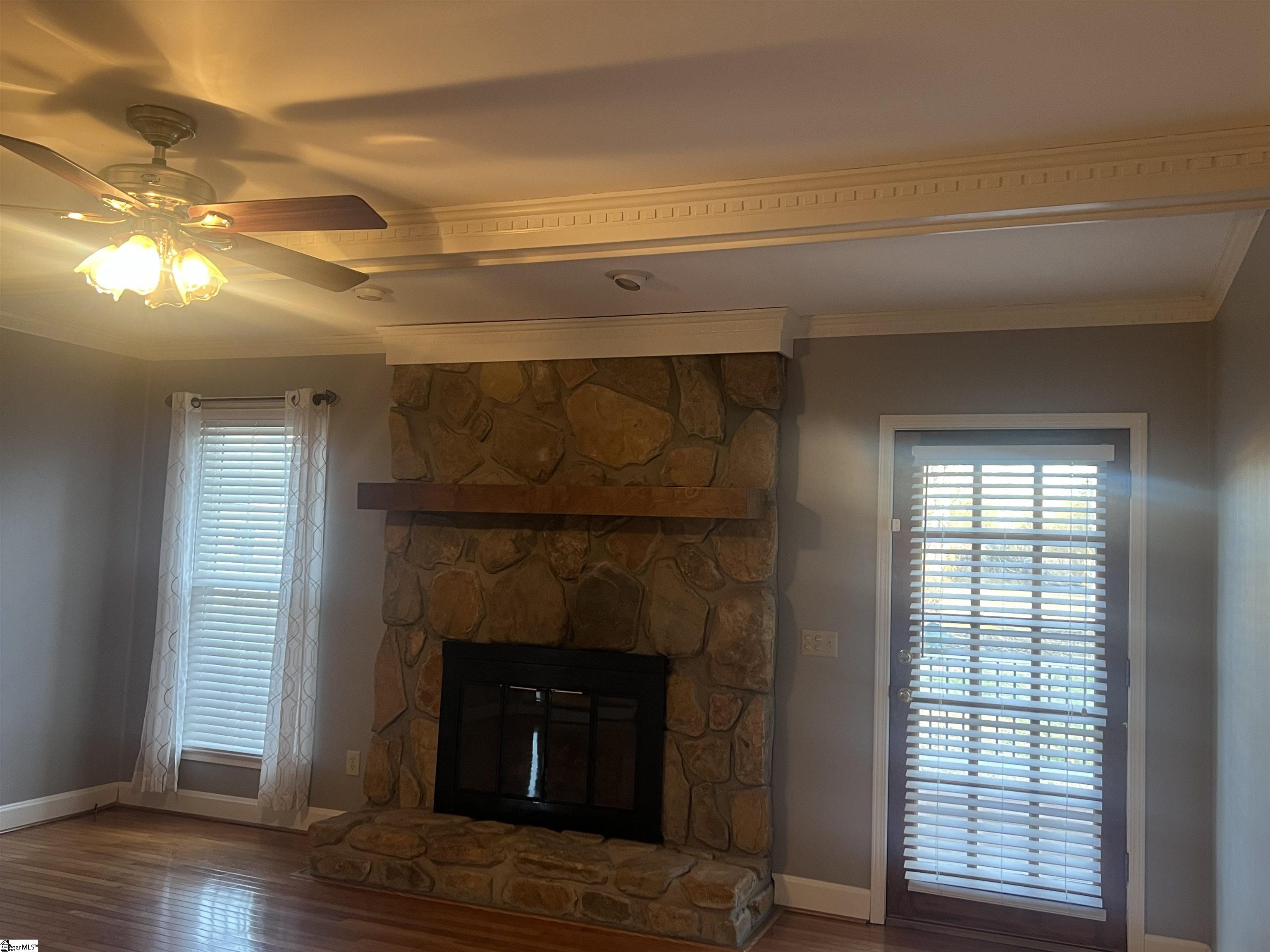 147 Rutledge Lake Road Greenville, SC 29617 - Photo 7 of 48