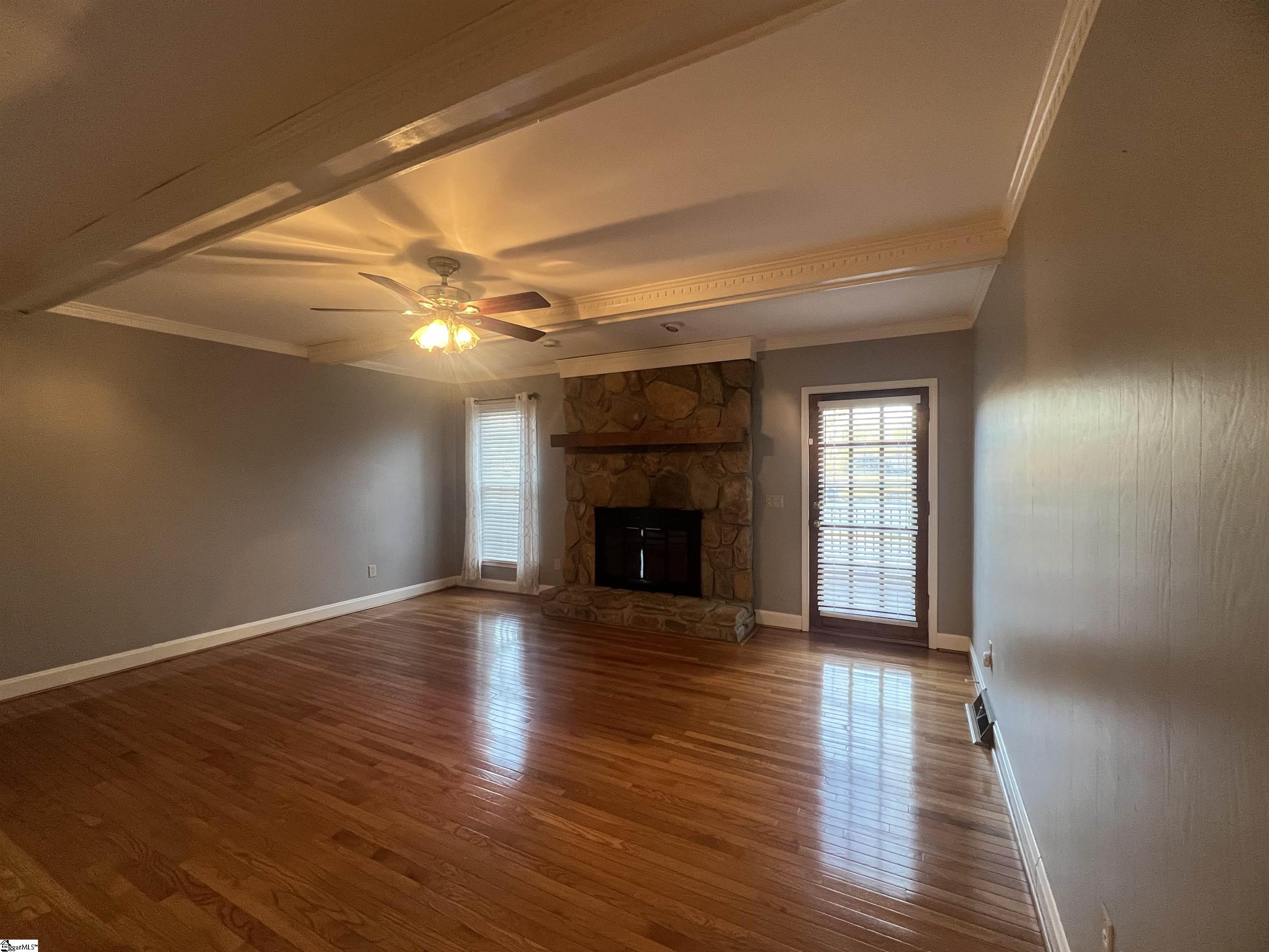 147 Rutledge Lake Road Greenville, SC 29617 - Photo 8 of 48