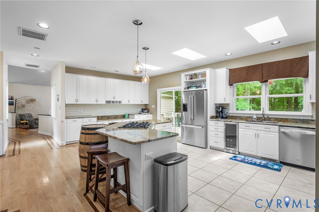 10598 Lambeth Road Glen Allen, VA 23060 - Photo 13 of 42 Gallery Image 13