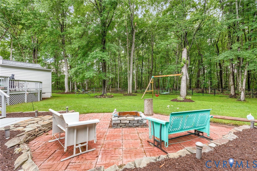 10598 Lambeth Road Glen Allen, VA 23060 - Photo 36 of 42 Gallery Image 36