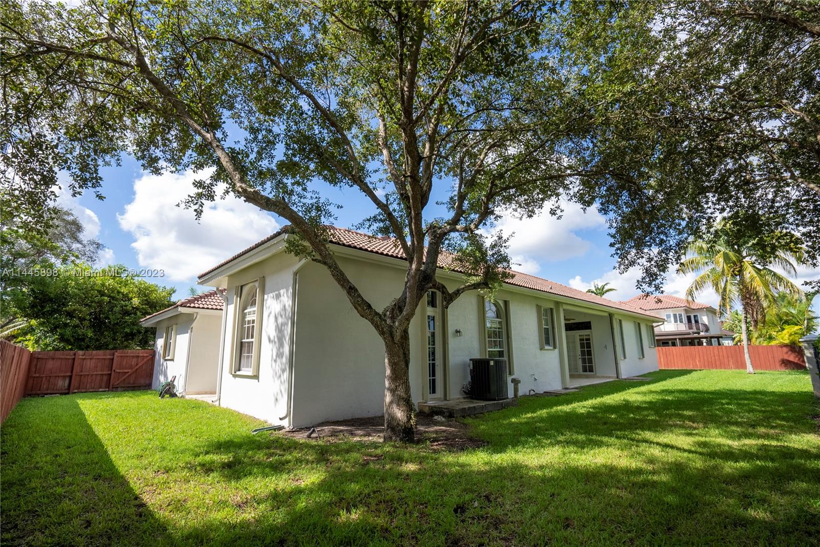Kendall Miami, FL 33176 - Photo 25 of 28 a view of a yard in front of house