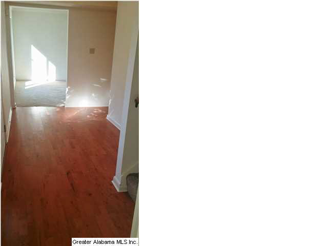 1065 Sunhill Road Northwest Birmingham, AL 35215 - Photo 2 of 17