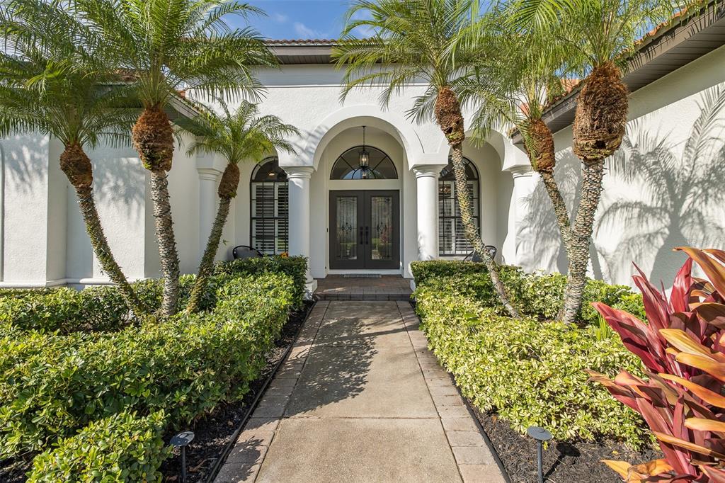 1429 El Pardo Drive Trinity, FL 34655 - Photo 4 of 100 a view of a house with a garden