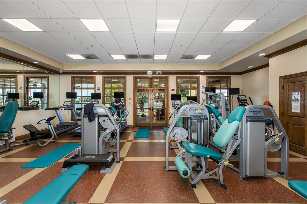 1429 El Pardo Drive Trinity, FL 34655 - Photo 94 of 100 a view of a room with gym equipment