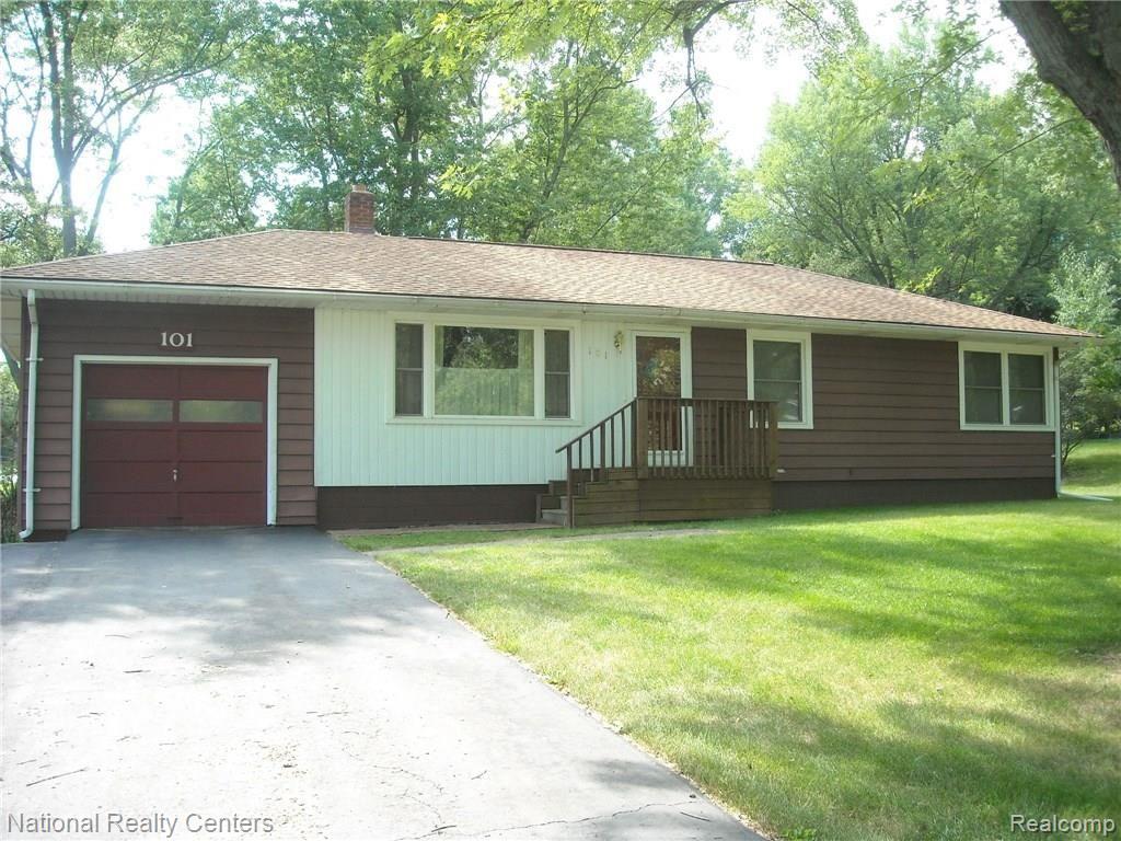 101 Arizona Avenue Rochester Hills, MI 48309 - Photo 2 of 16