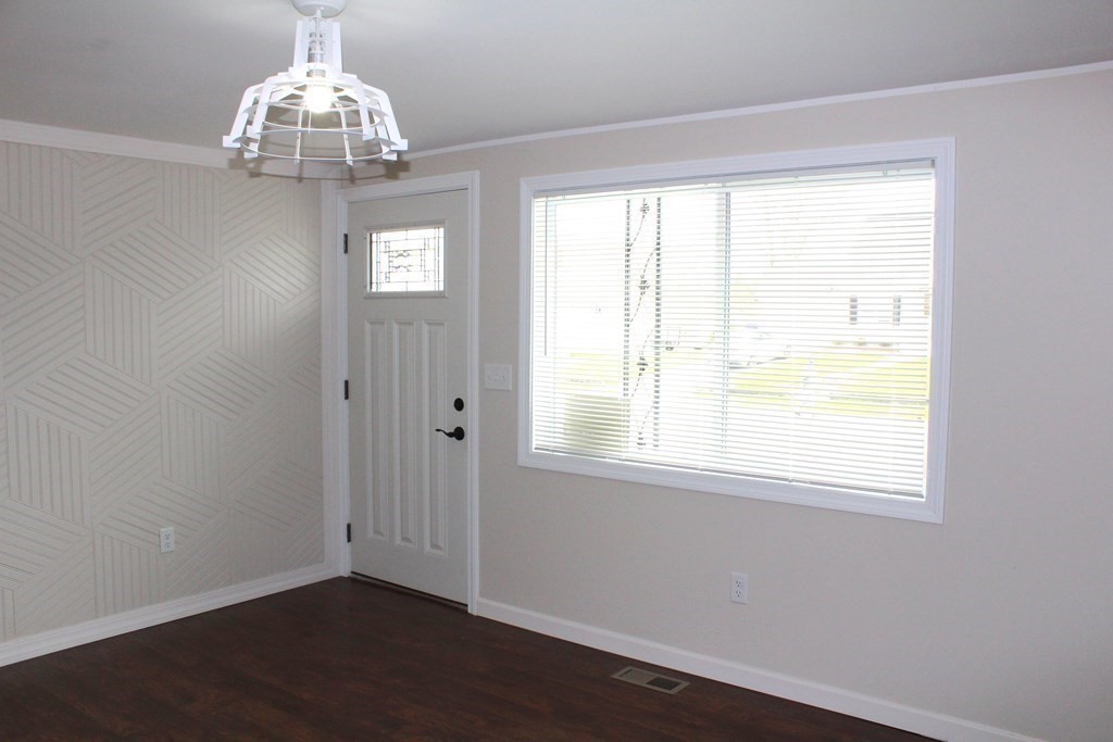 21 Crystal Street Webster, MA 01570 - Photo 19 of 42 Gallery Image 19