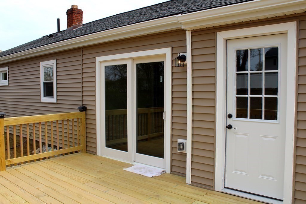 21 Crystal Street Webster, MA 01570 - Photo 33 of 42 Gallery Image 33