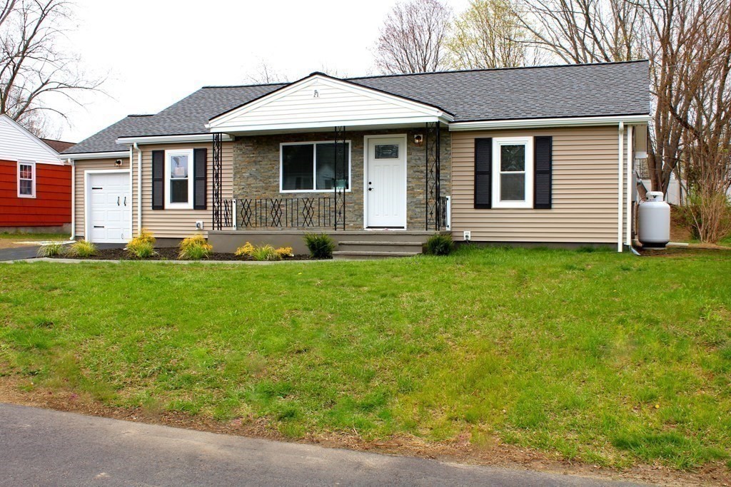 21 Crystal Street Webster, MA 01570 - Photo 42 of 42 Gallery Image 42