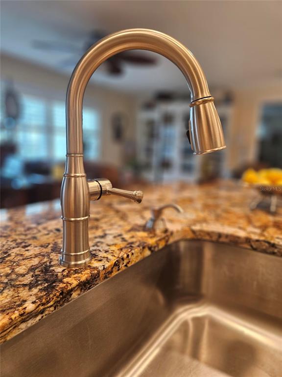 1706 South Lakeside Court Venice, FL 34293 - Photo 13 of 62