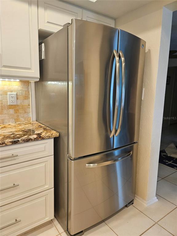 1706 South Lakeside Court Venice, FL 34293 - Photo 18 of 62