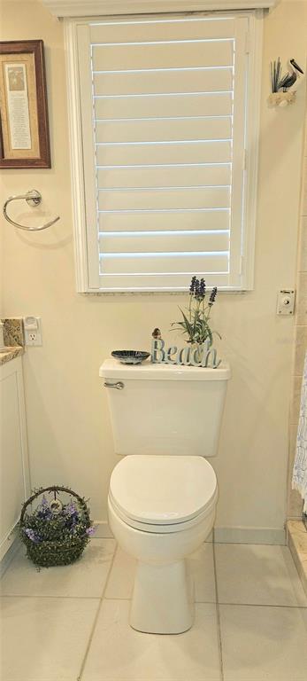 1706 South Lakeside Court Venice, FL 34293 - Photo 48 of 62