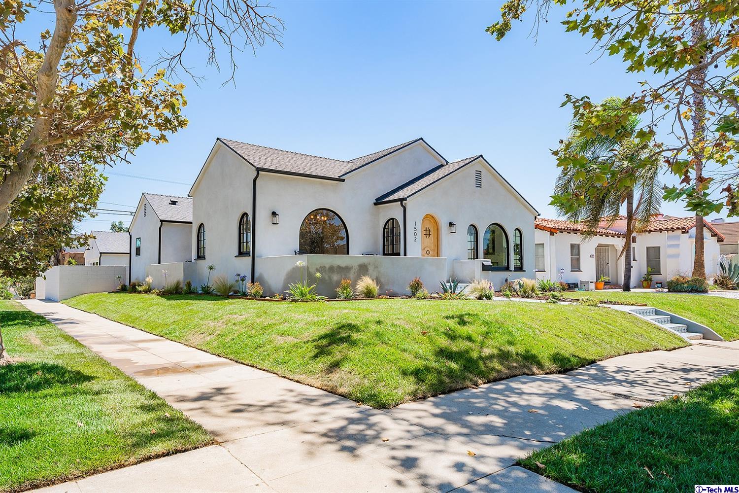 1502 South Genesee Avenue Los Angeles, CA 90019 - Photo 1 of 53