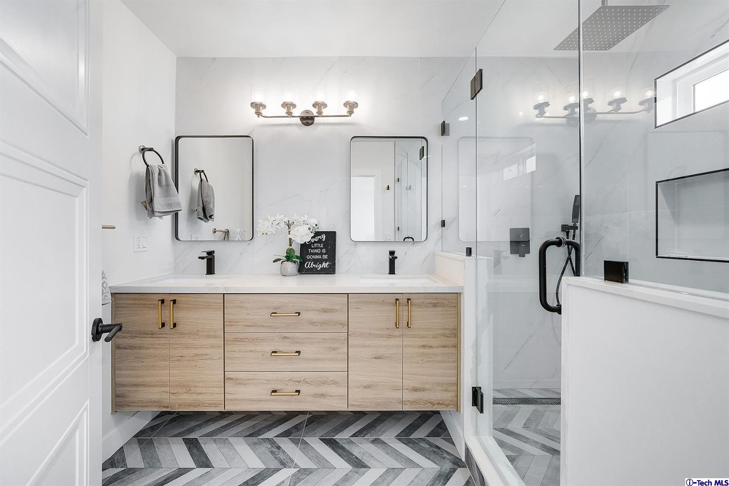 1502 South Genesee Avenue Los Angeles, CA 90019 - Photo 23 of 53