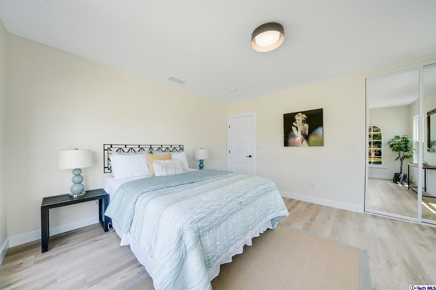 1502 South Genesee Avenue Los Angeles, CA 90019 - Photo 28 of 53