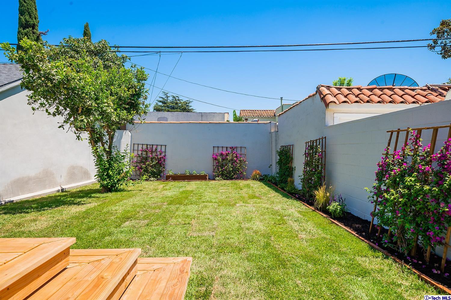 1502 South Genesee Avenue Los Angeles, CA 90019 - Photo 44 of 53