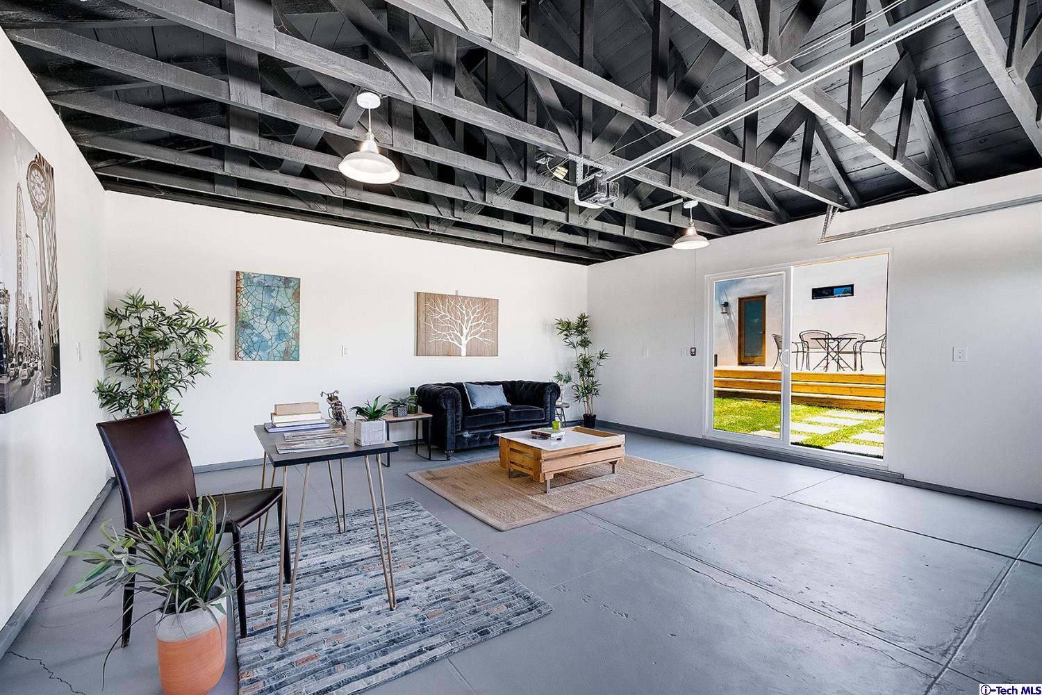 1502 South Genesee Avenue Los Angeles, CA 90019 - Photo 49 of 53