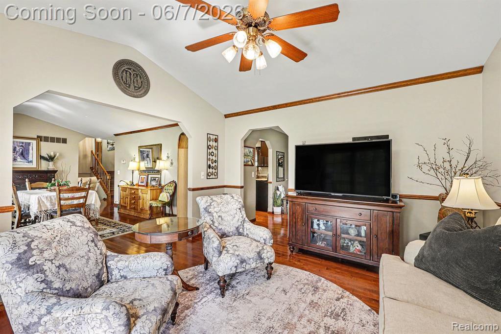 7020 Meldrum Road Fair Haven, MI 48023 - Photo 8 of 43