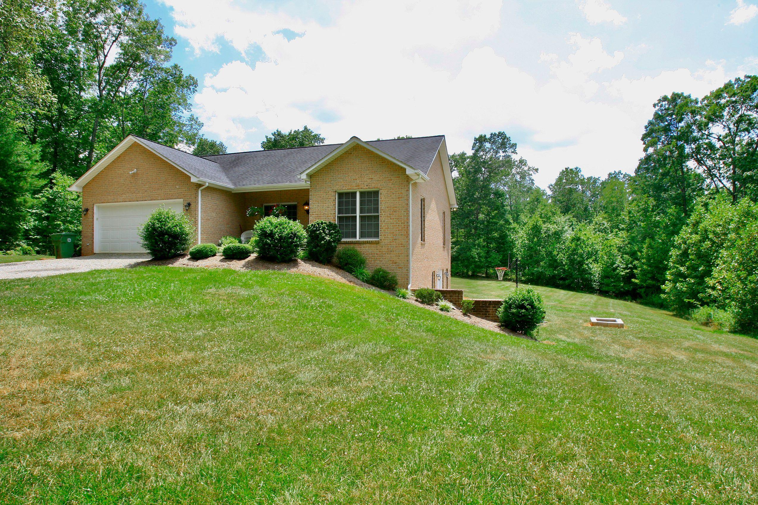 2348 Truman Hill Road Hardy, VA 24101 - Photo 20 of 25 I8y9b0sQ