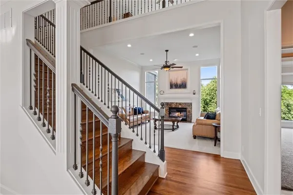 $995,000 | 8190 Shoreline Drive, Parkville, MO 64152