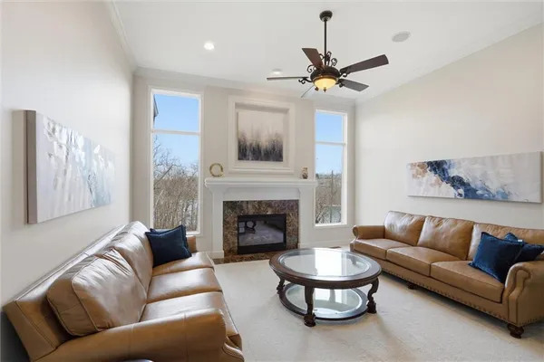 $995,000 | 8190 Shoreline Drive, Parkville, MO 64152