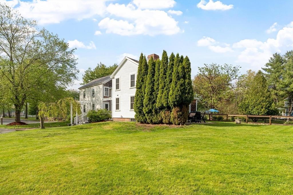 27 True Road, Unit 2 Salisbury, MA 01952 - Photo 33 of 39