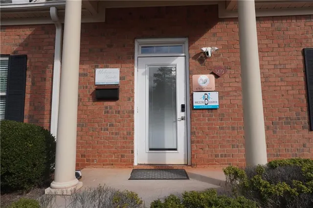 $449,900 | 4485 Tench Road, Unit 1420, Suwanee, GA 30024