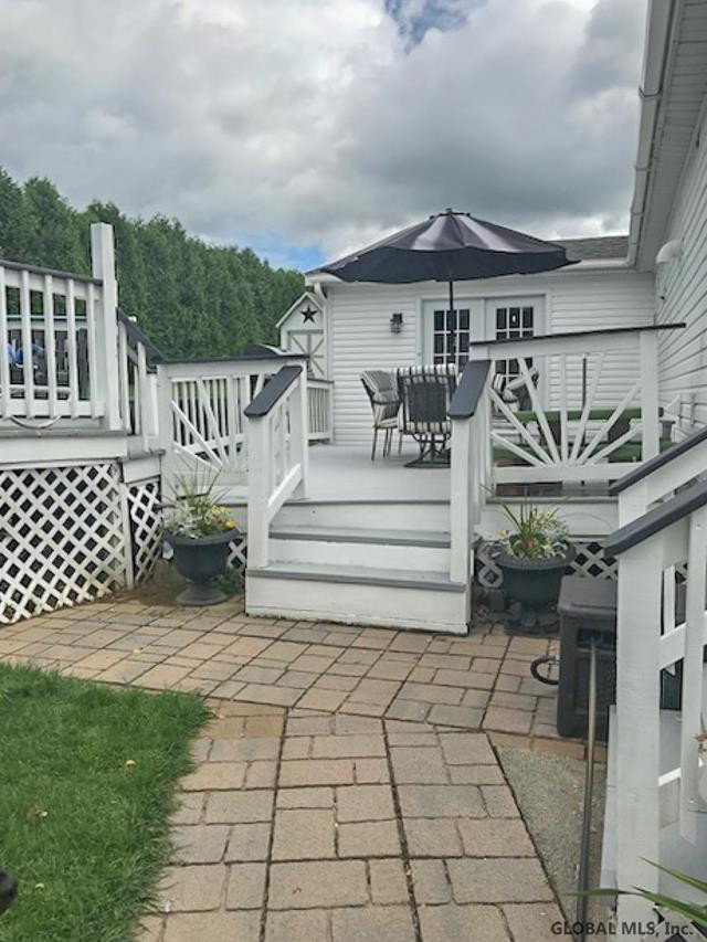 427 Midline Road Amsterdam, NY 12010 - Photo 3 of 30 Photo 3