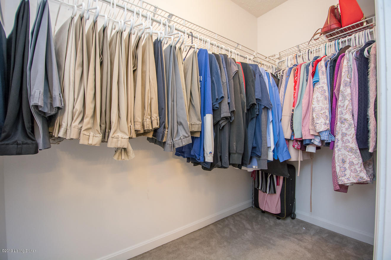 7216 Quindero Run Road Louisville, KY 40228 - Photo 23 of 35 Master Closet