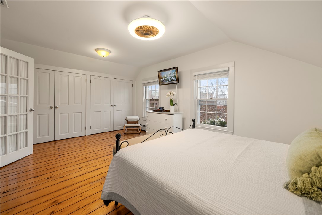 35 Marsh Street Newport, RI 02840 - Photo 18 of 26