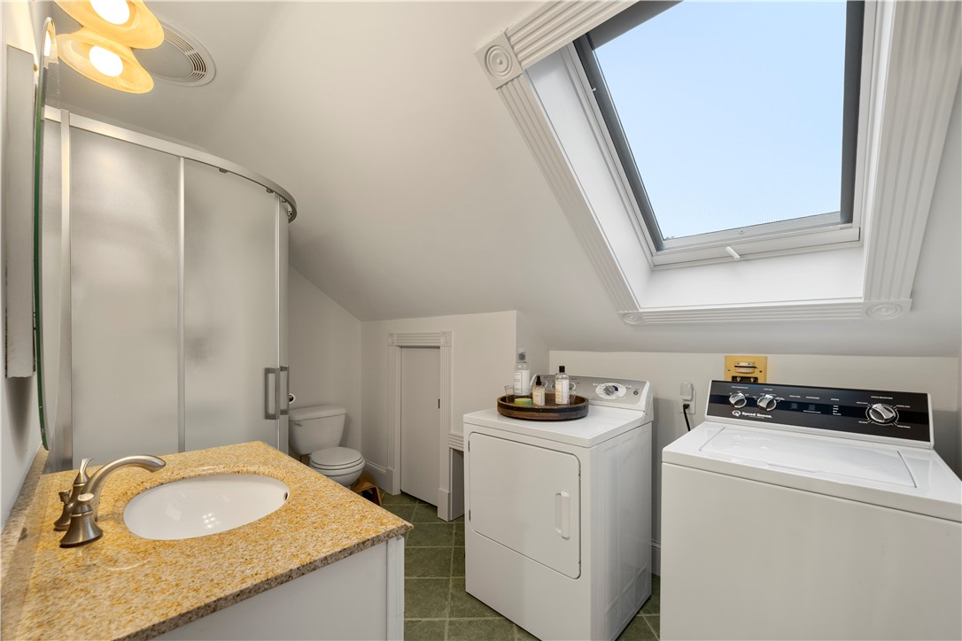 35 Marsh Street Newport, RI 02840 - Photo 22 of 26