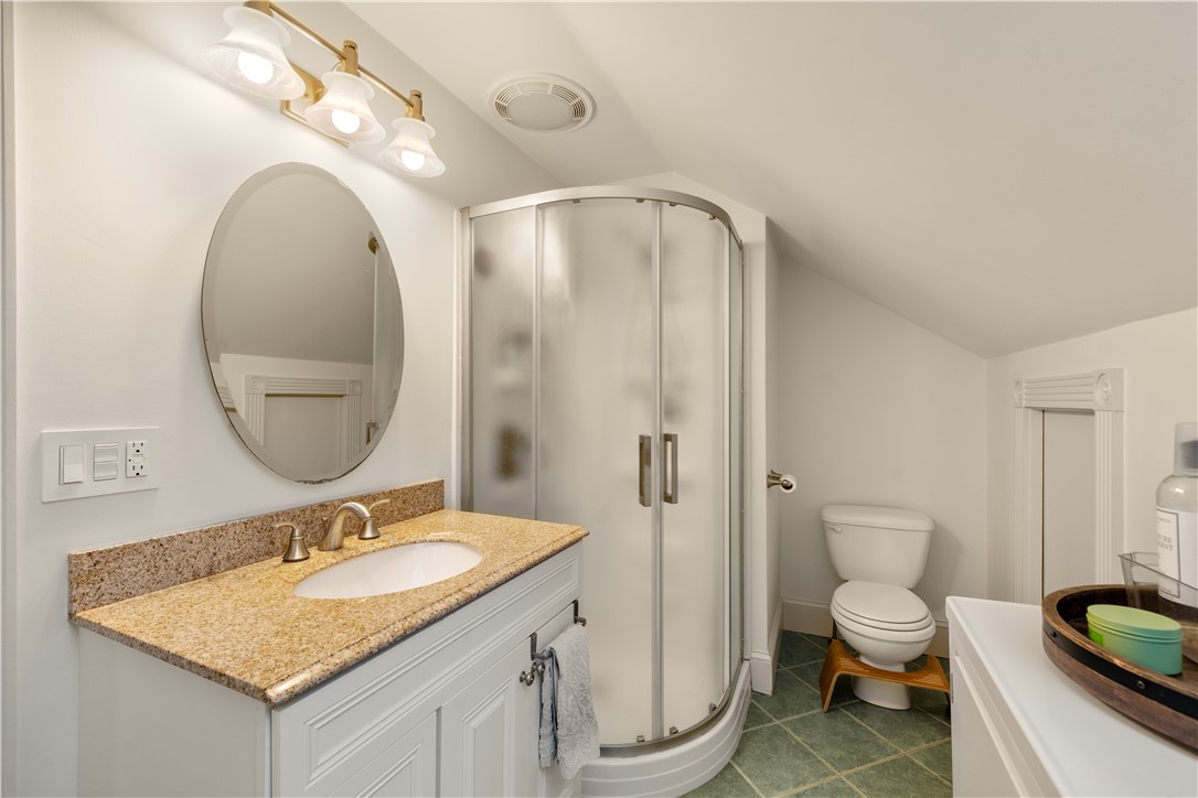 35 Marsh Street Newport, RI 02840 - Photo 23 of 26