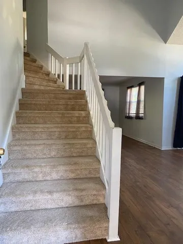 a view of entryway and hall