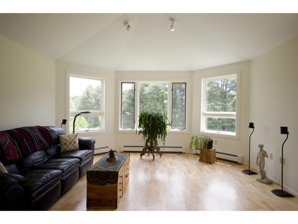 342 Lyndeboro Road New Boston, NH 03070 - Photo 11 of 36 Gallery Image 11
