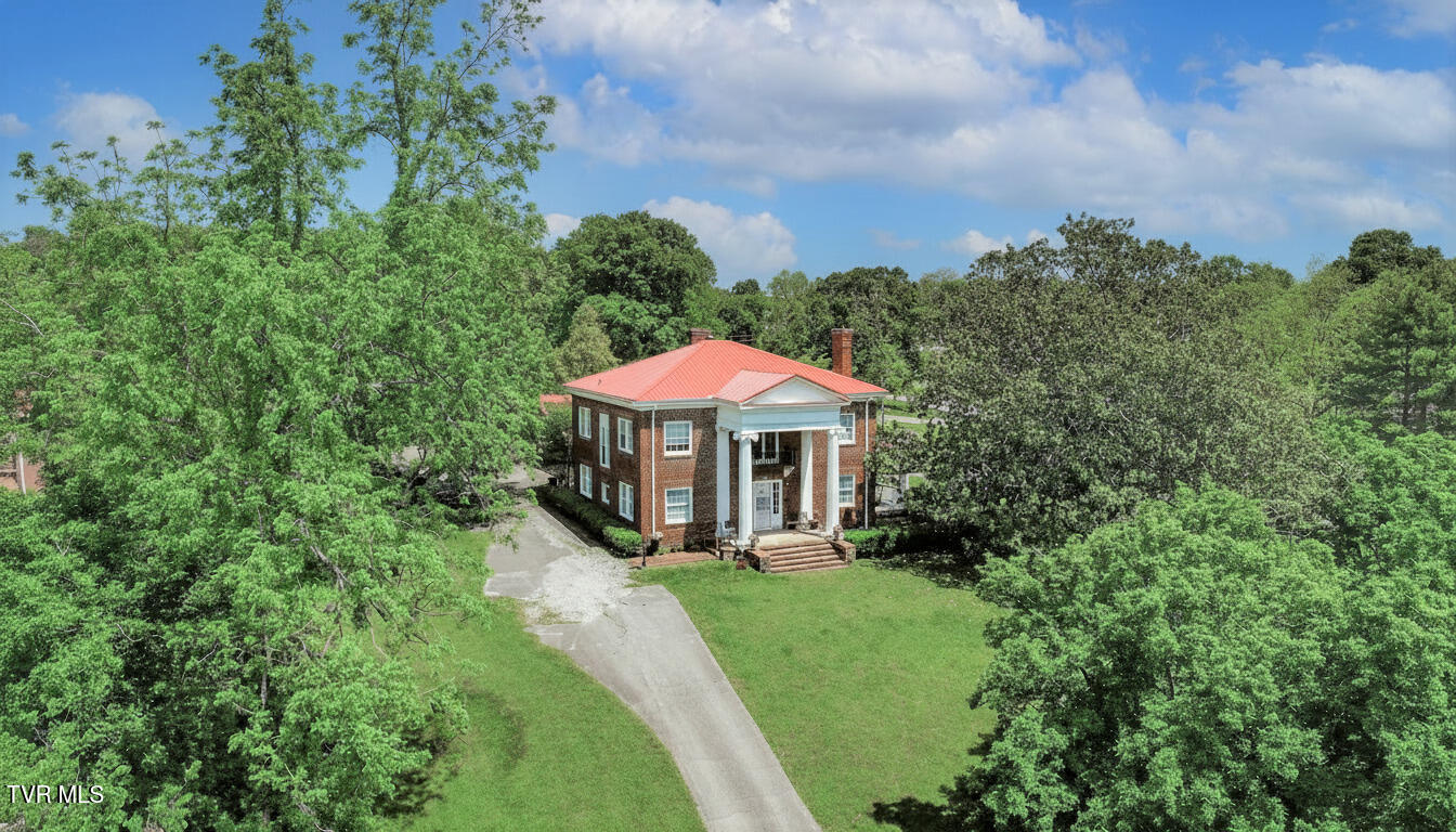 294 Clifton Heights Road Newport, TN 37821 - Photo 2 of 53 2.5ai