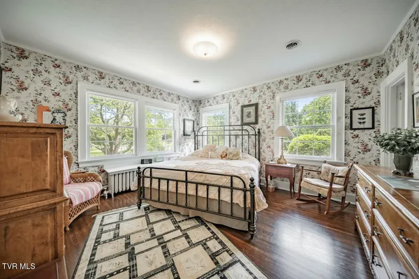 $545,000 | 294 Clifton Heights Road, Newport, TN 37821