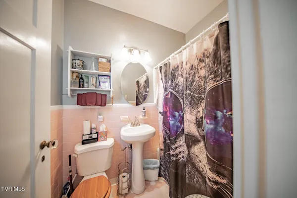 $545,000 | 294 Clifton Heights Road, Newport, TN 37821