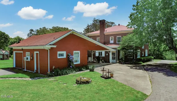 $545,000 | 294 Clifton Heights Road, Newport, TN 37821