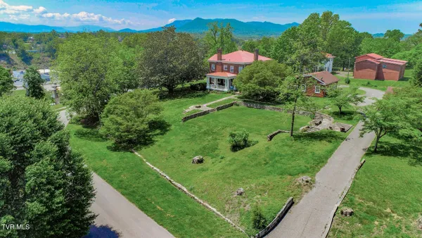 $545,000 | 294 Clifton Heights Road, Newport, TN 37821