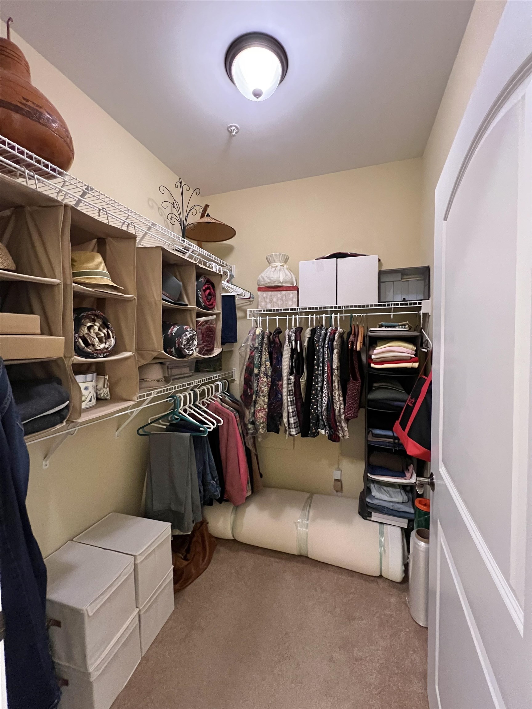 43 Peyton Ridge Drive, Unit 40 Collierville, TN 38017 - Photo 23 of 31 a living room with furniture
