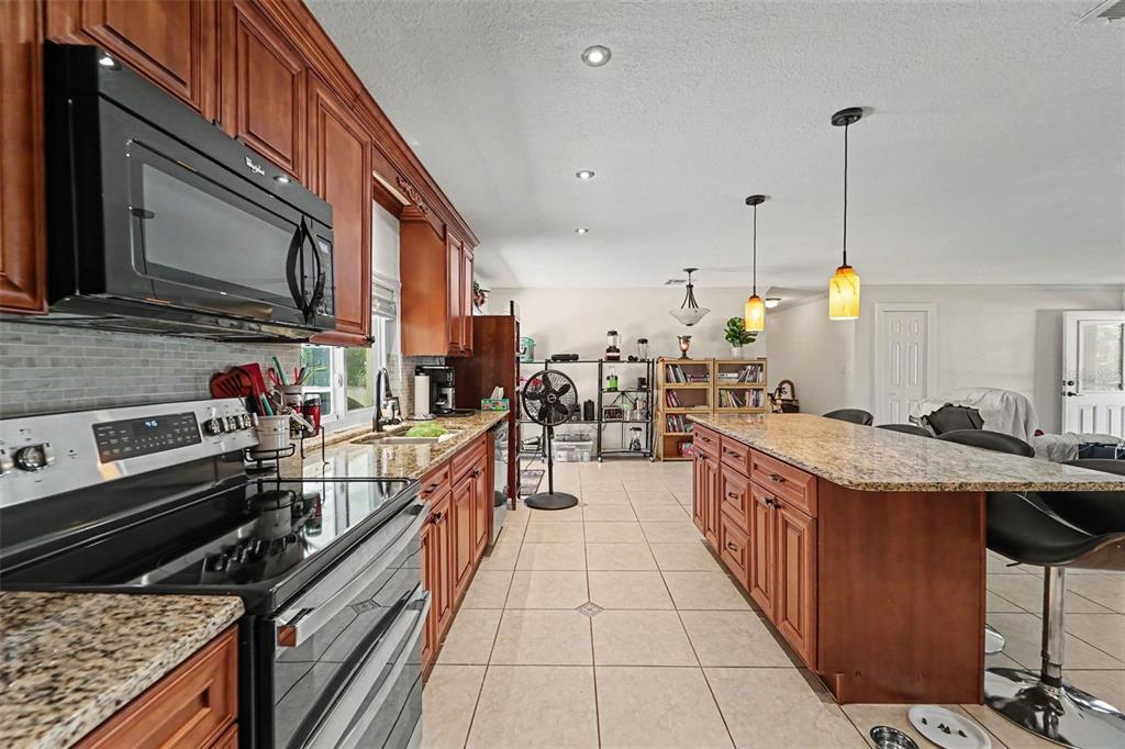8639 Green Street Port Richey, FL 34668 - Photo 7 of 37 Gallery Image 7