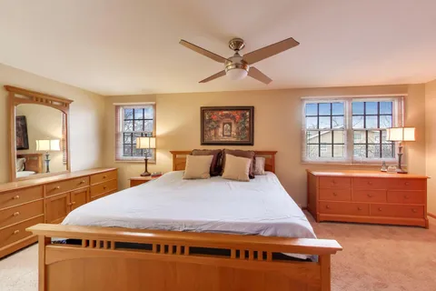 $699,900 | 1606 North Pine Avenue, Arlington Heights, IL 60004