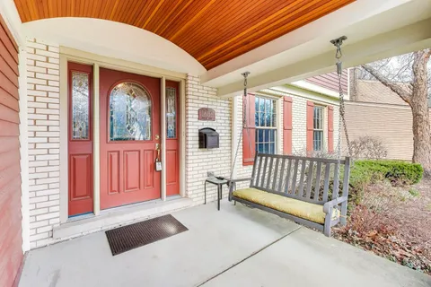 $699,900 | 1606 North Pine Avenue, Arlington Heights, IL 60004
