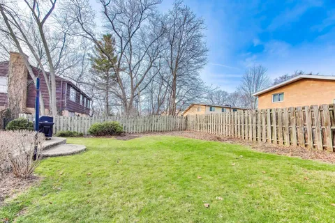 $699,900 | 1606 North Pine Avenue, Arlington Heights, IL 60004