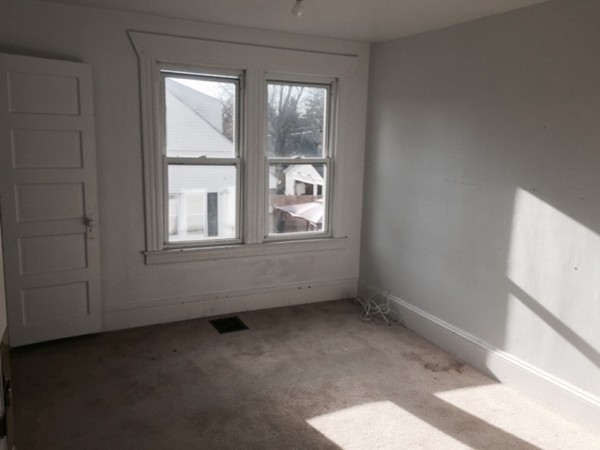 116 Littleton Street Springfield, MA 01104 - Photo 15 of 17