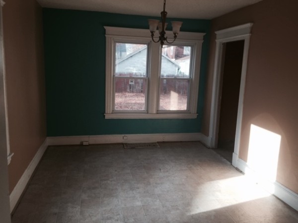116 Littleton Street Springfield, MA 01104 - Photo 10 of 17