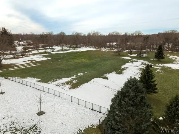 $1,125,000 | 4990 Kraus Road, Clarence, NY 14031
