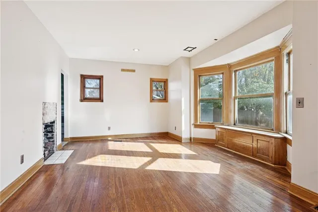 $320,000 | 2709 Charlotte Street, Kansas City, MO 64109