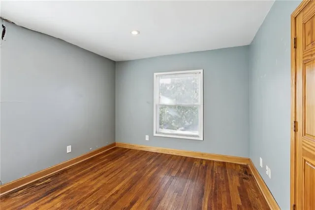 $320,000 | 2709 Charlotte Street, Kansas City, MO 64109